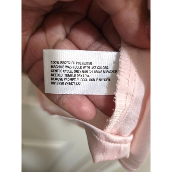 A New Day Women Light Pink Short Sleeve Blouse Button-Down Back Pleat Detail Siz - Picture 7 of 7
